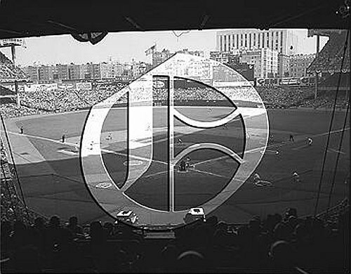 World Series game action at Yankee Stadium55N0209